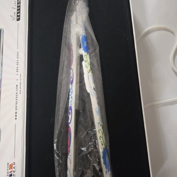 Three Royale Hair Straighteners - Picture 7 of 8